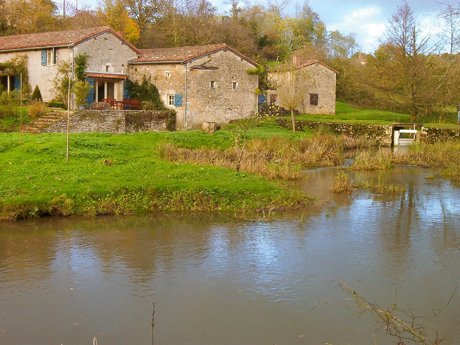 Moulin De Mois-Dehors