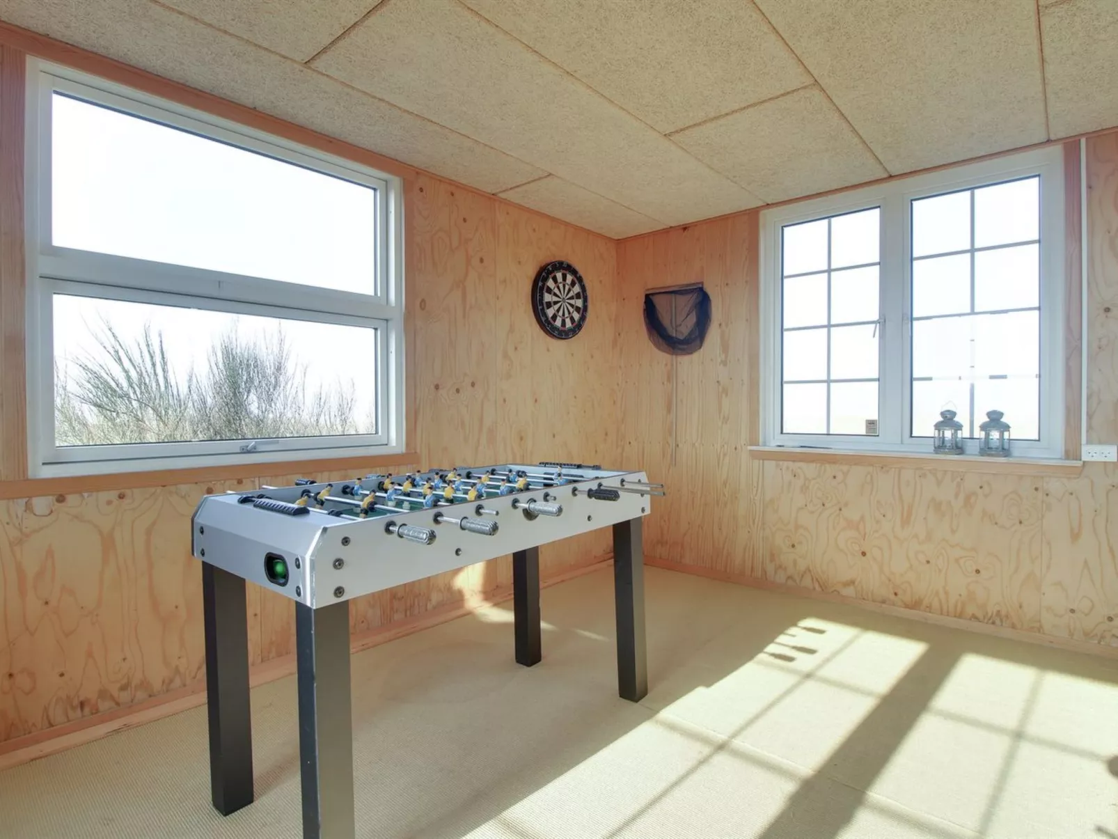 "Bjart" - 50m to the inlet-Inside
