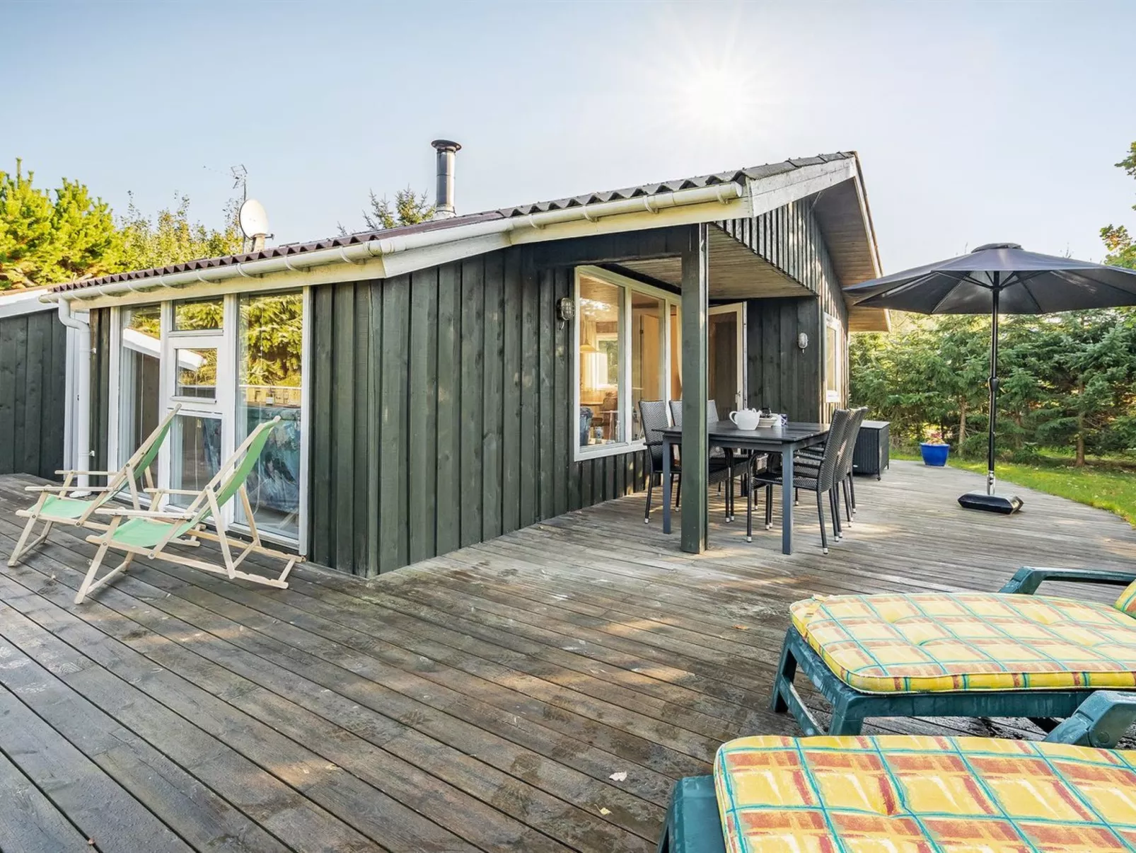 "Myrna" - 300m from the sea-Outside