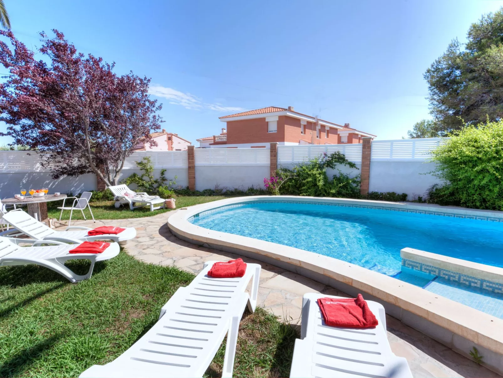 Villa Mar-Outside