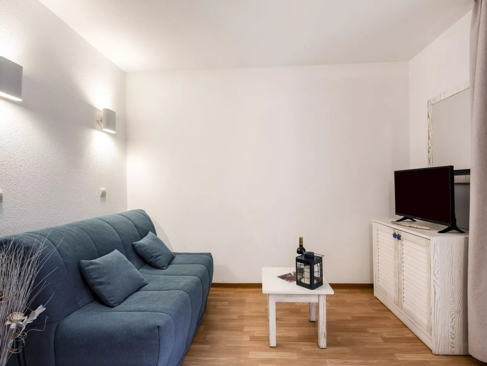 Les Alcyons Studio Cabine-Inside