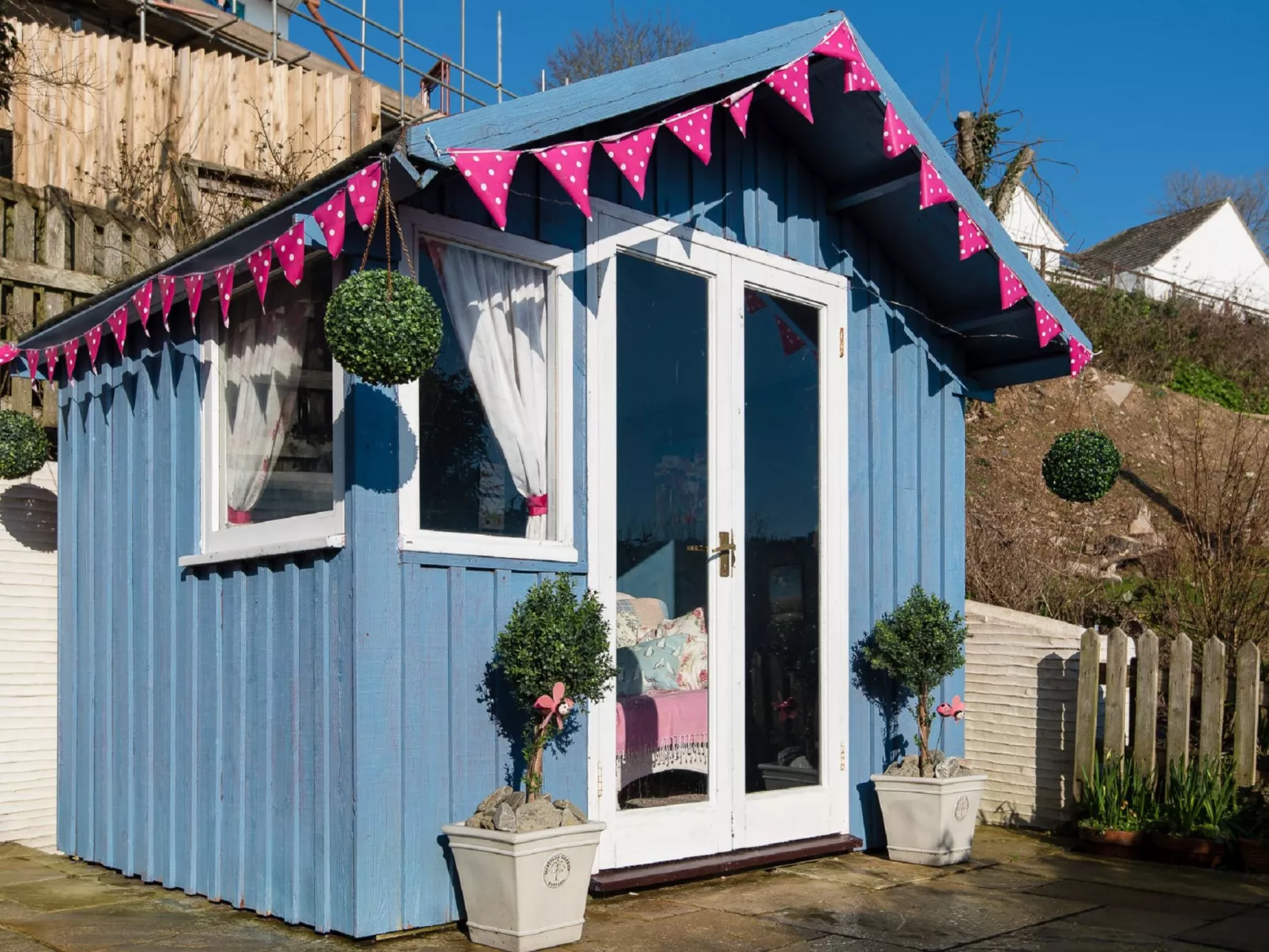 Thrift Cottage-Outside