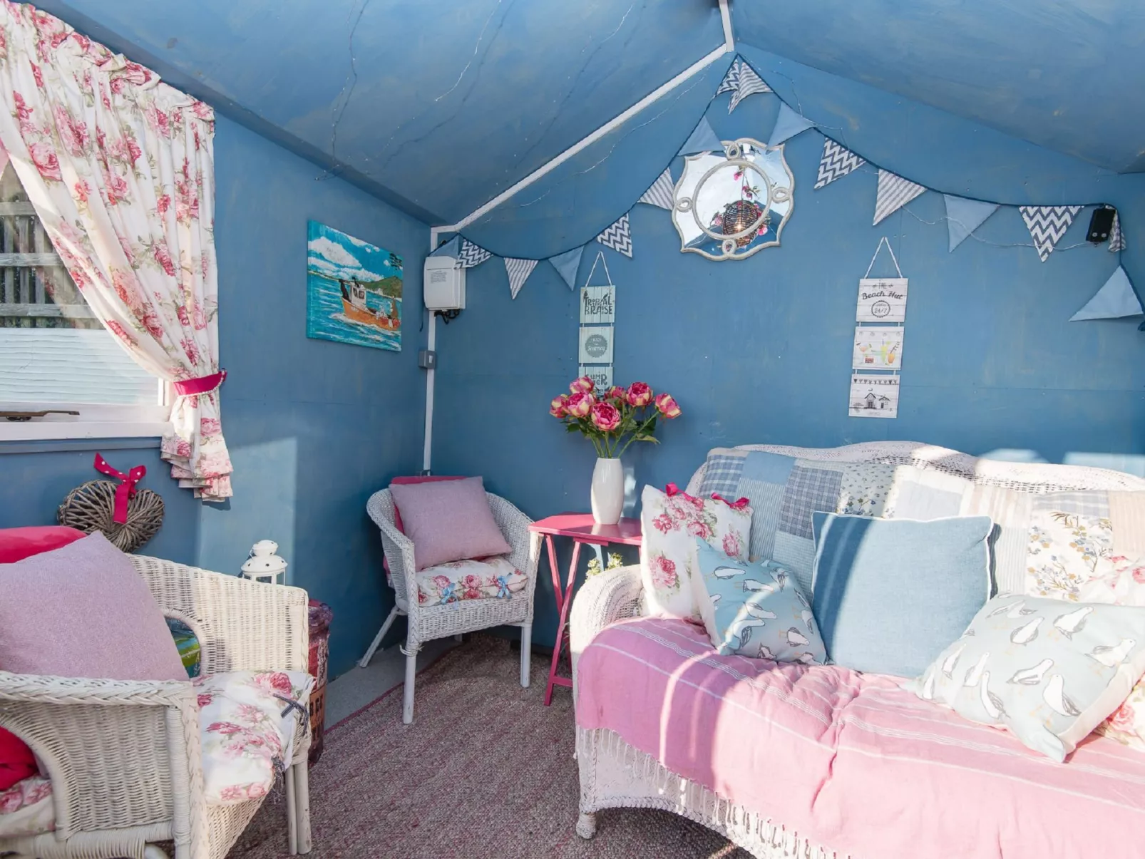 Thrift Cottage-Outside
