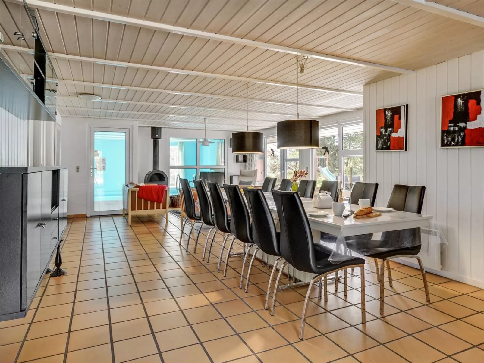 "Livni" - 3.8km from the sea-Inside