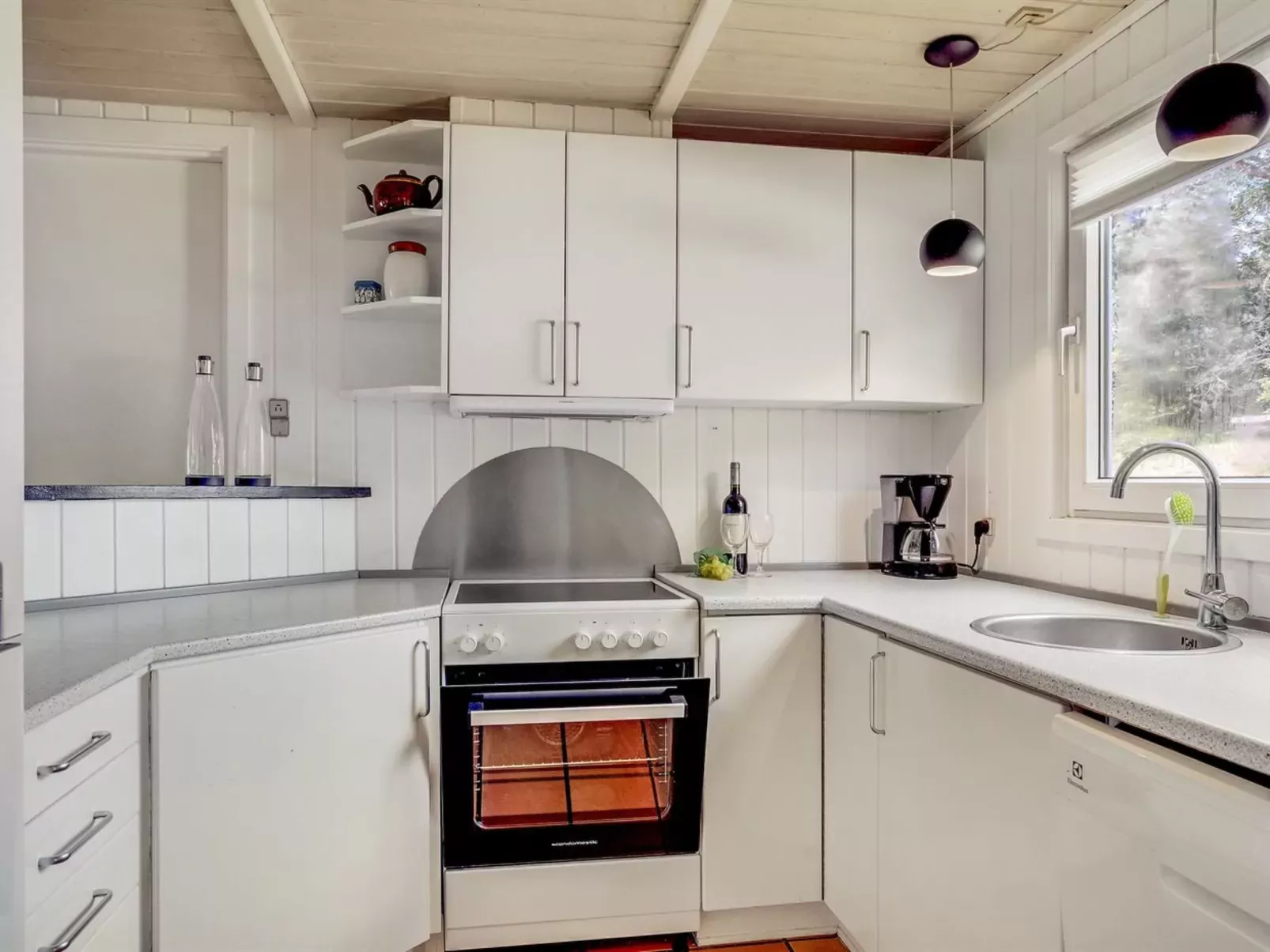 "Livni" - 3.8km from the sea-Inside