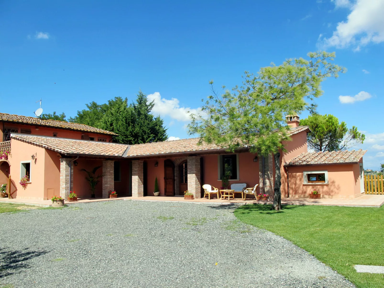 Casale L'Uliveta-Outside
