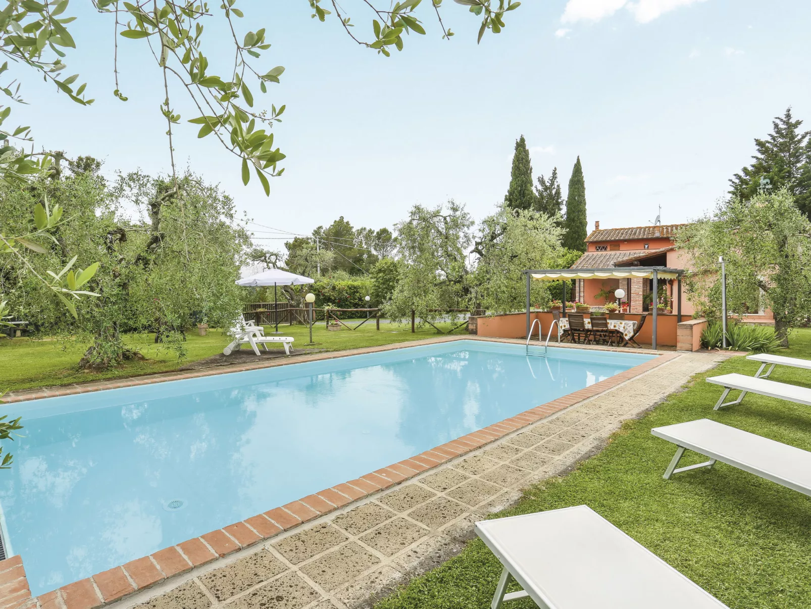 Casale L'Uliveta-Outside