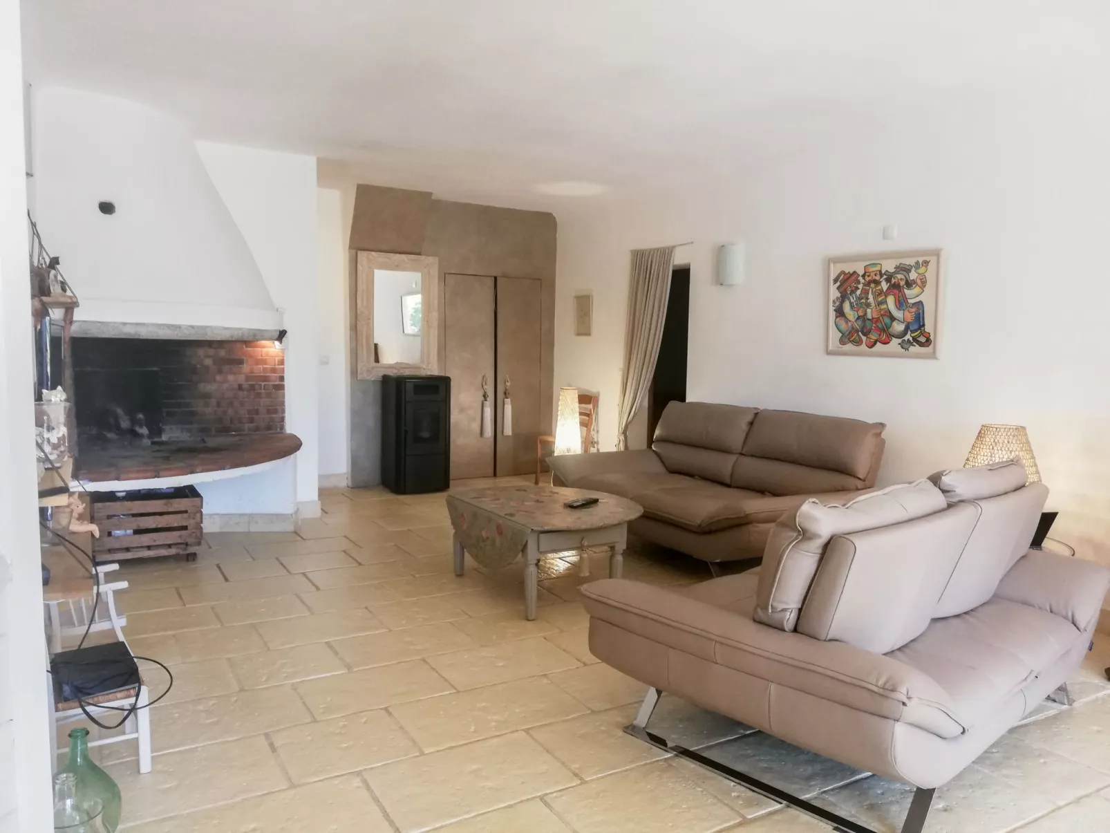 La Bastide Neuve-Inside