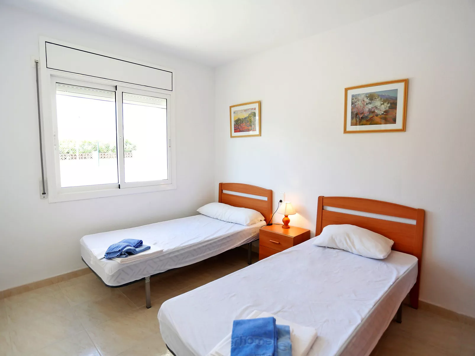 Villa Llobeta-Inside