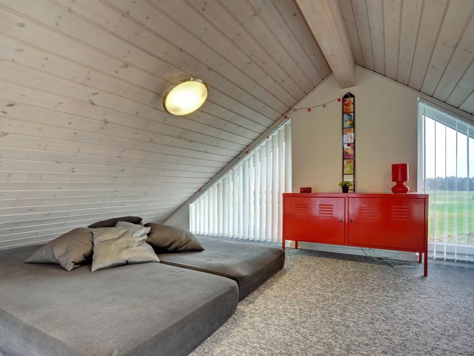 "Jören" - 700m from the sea-Inside