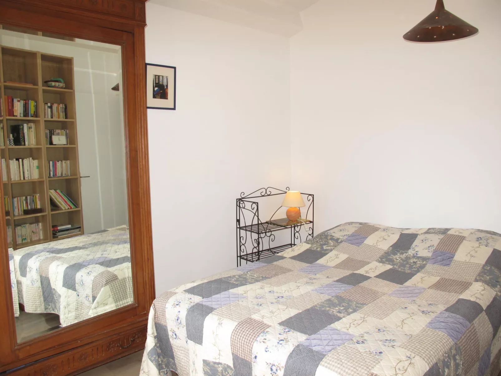Breguieres-Inside