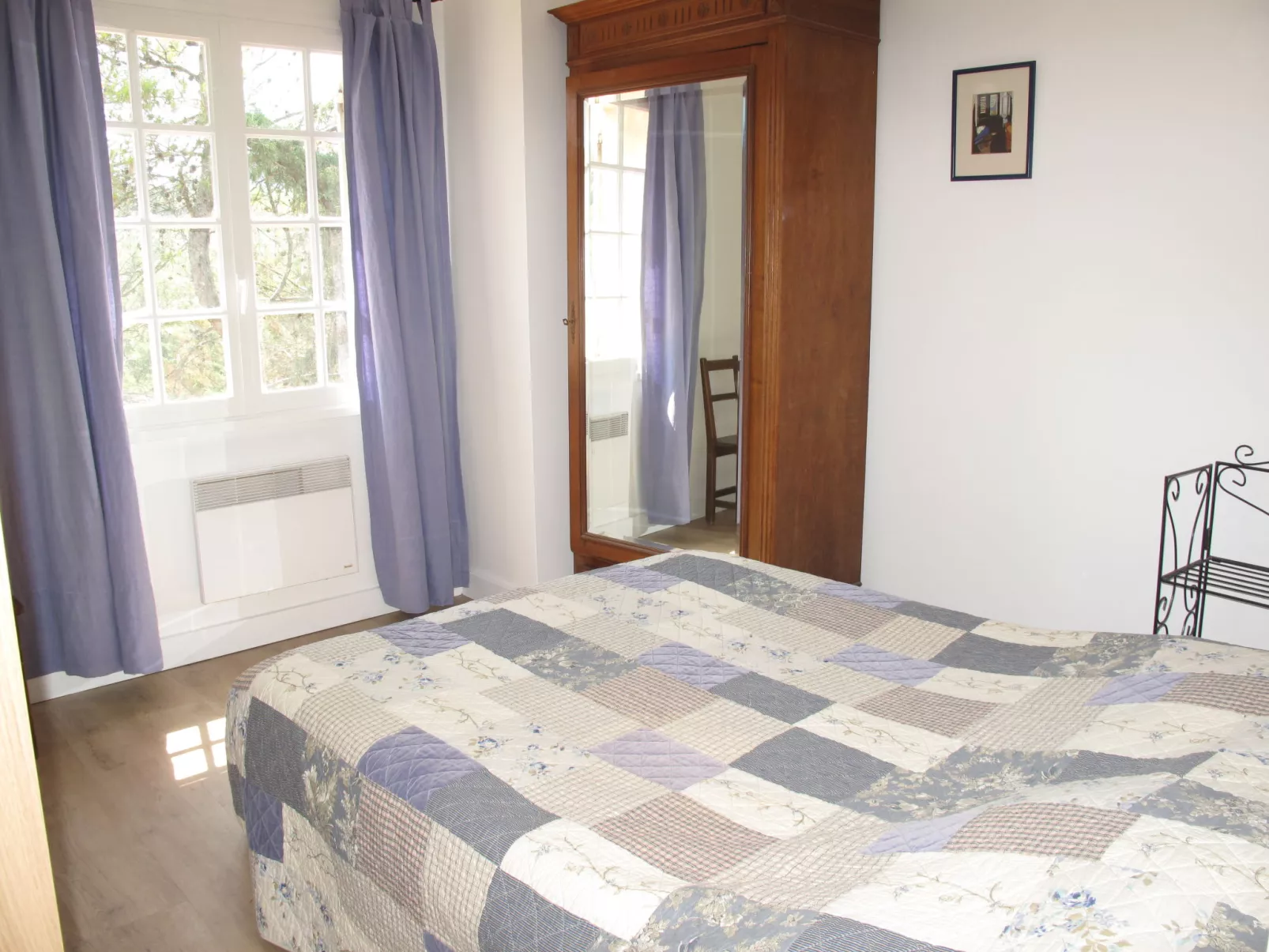 Breguieres-Inside