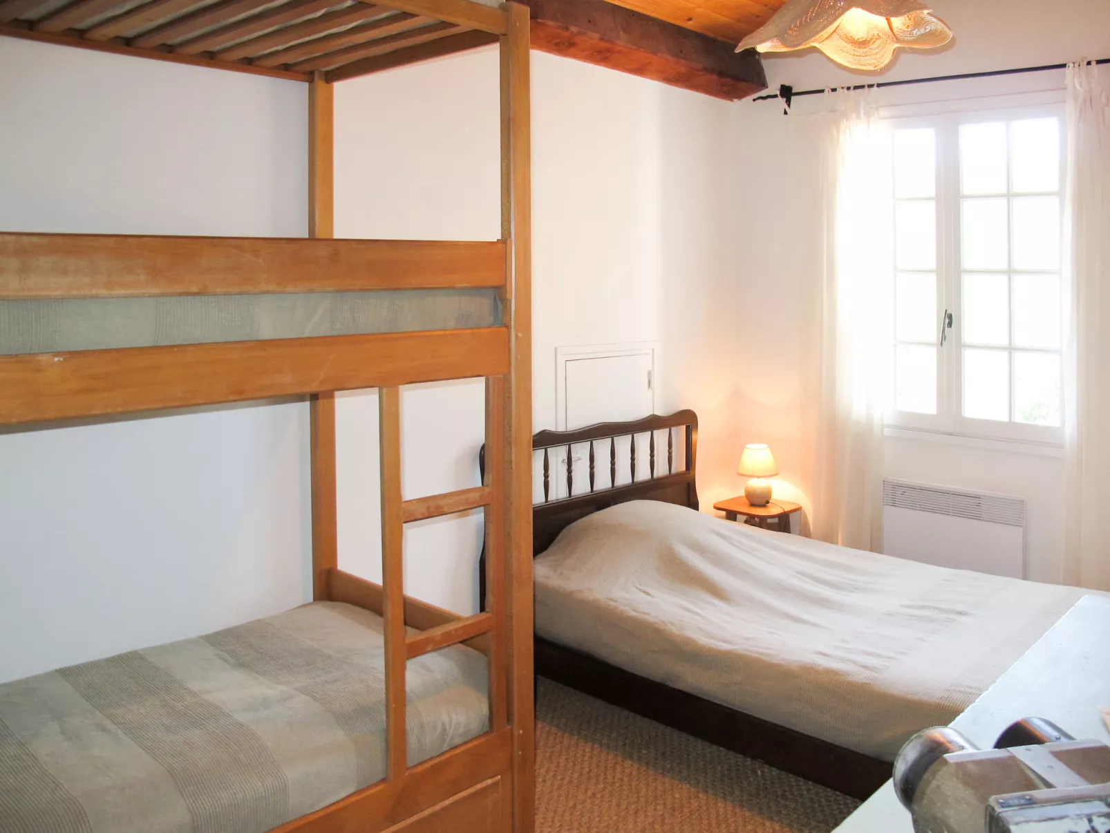 Breguieres-Inside