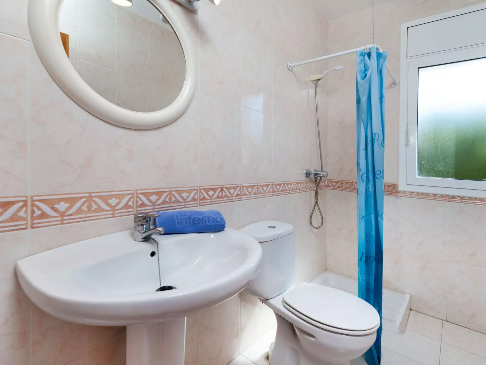 Villa Cala Llenya-Inside
