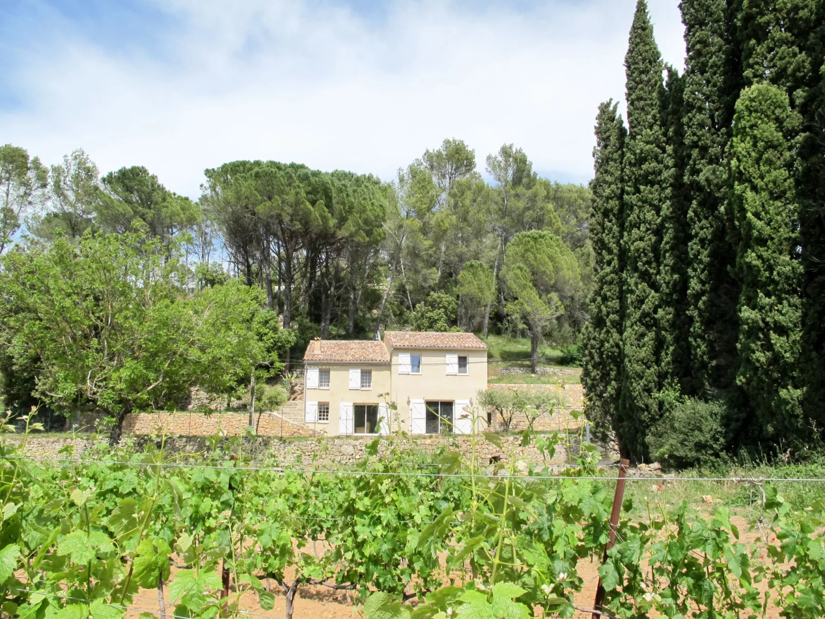Les Restanques-Outside