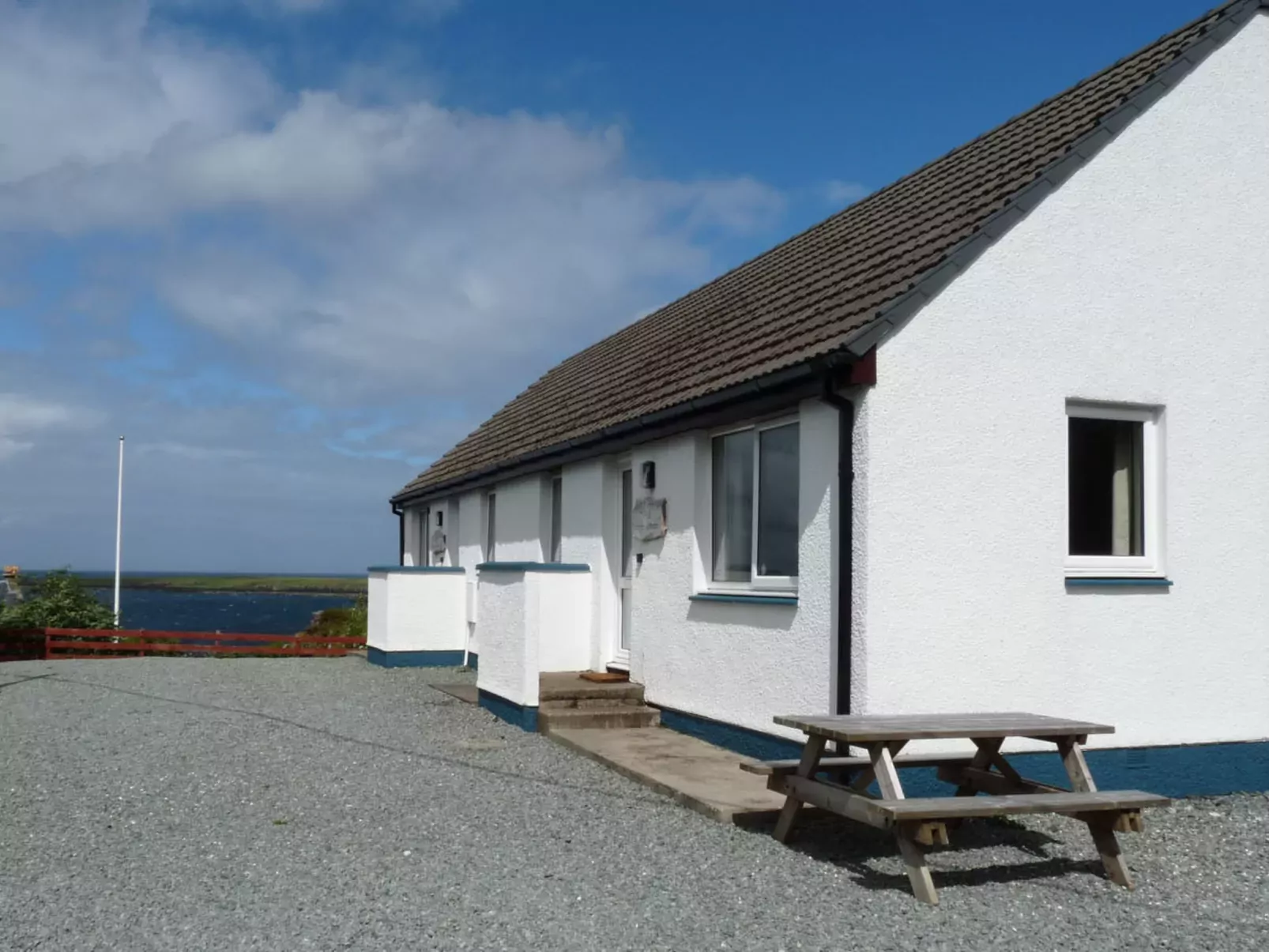 Alan's House-Dehors