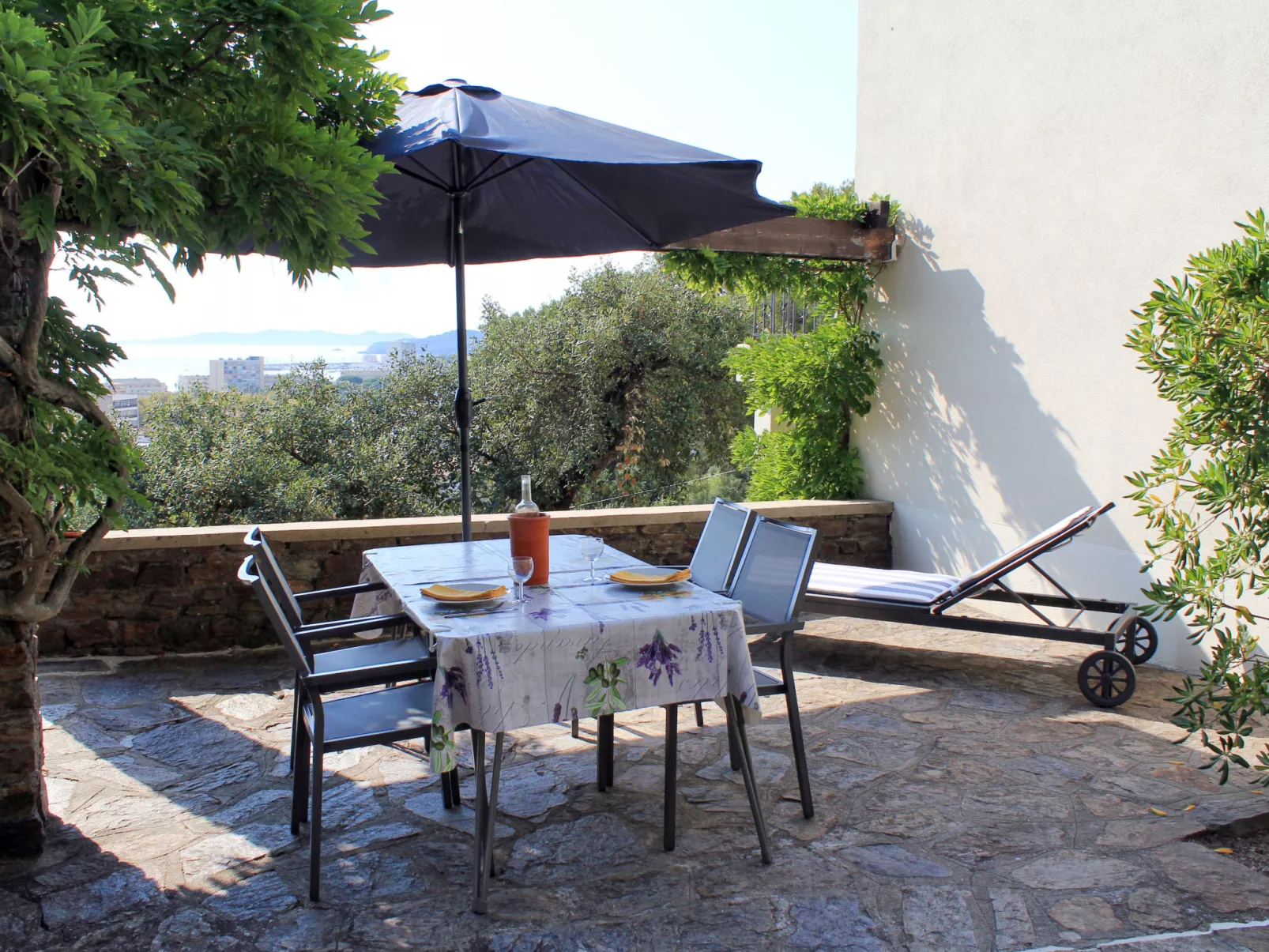 Villa Montemare Colette-Draußen