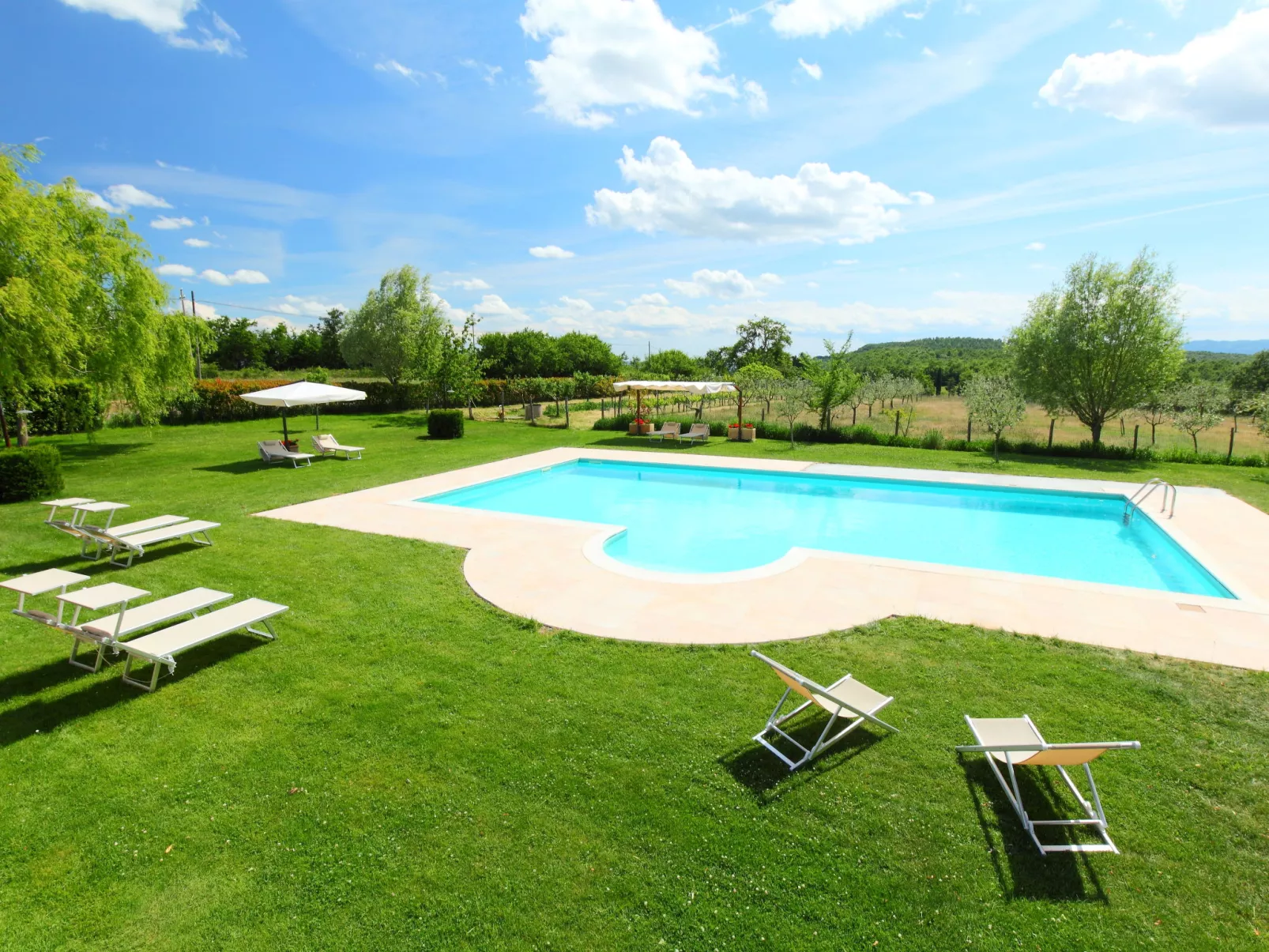 Quercia-Outside