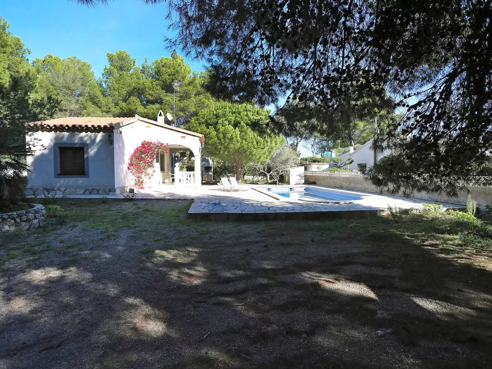 Villa Nido-Outside