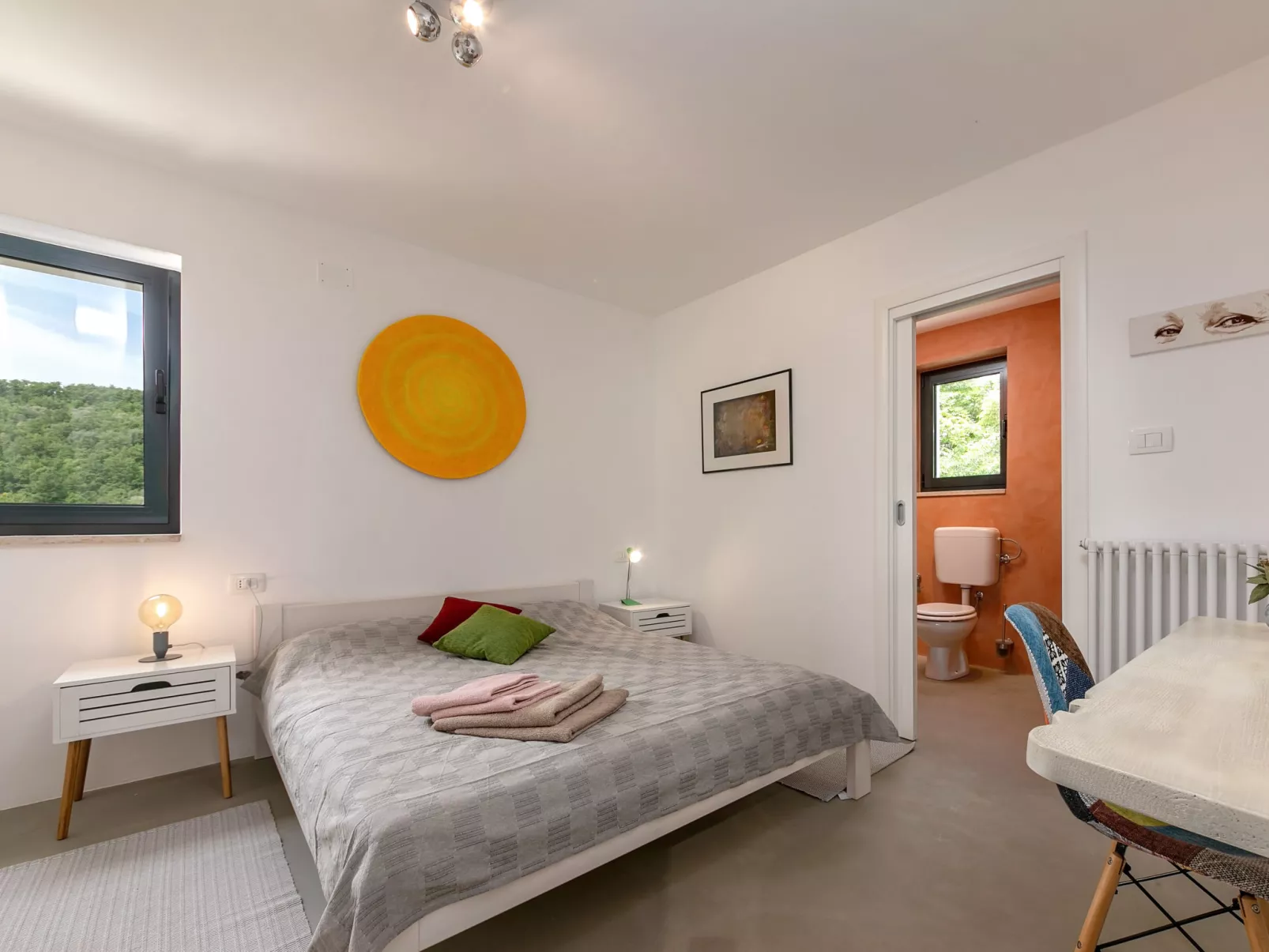 Studio Gallery Bura-Inside