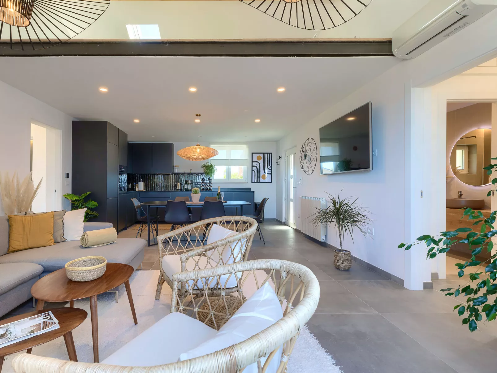 Penthouse Mira-Dehors