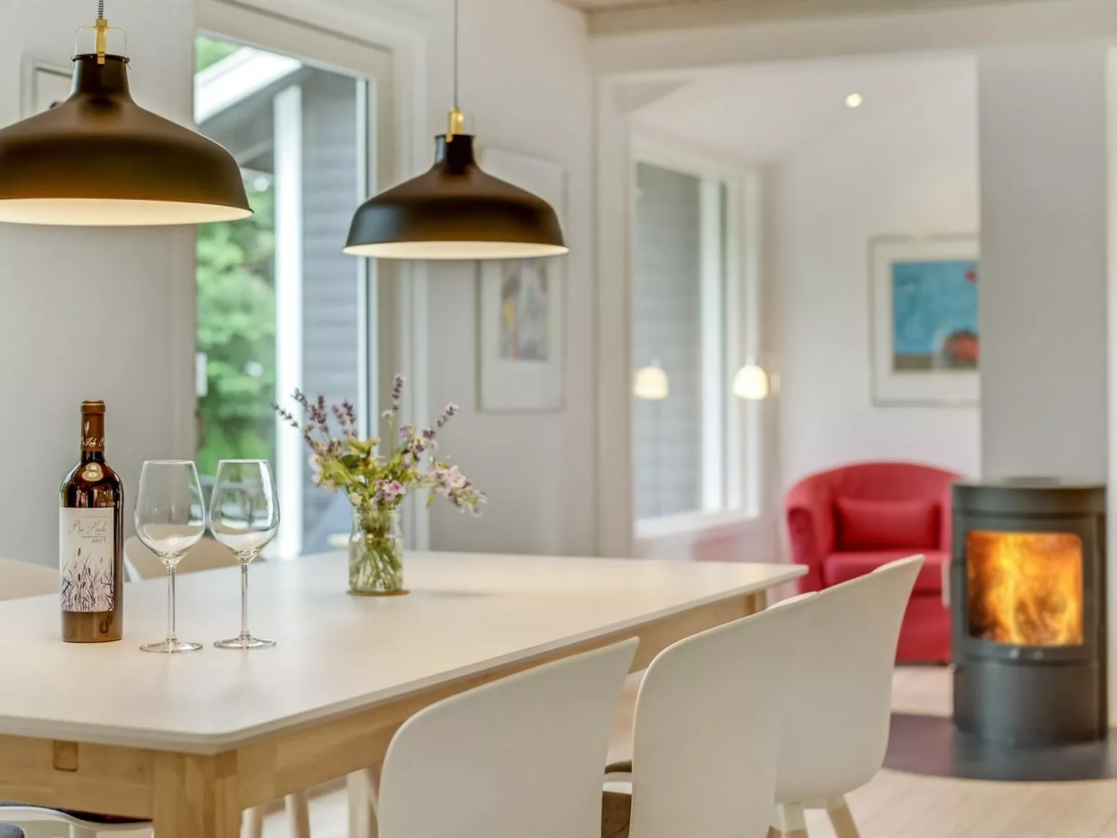 "Sverkel" - 700m from the sea-Inside