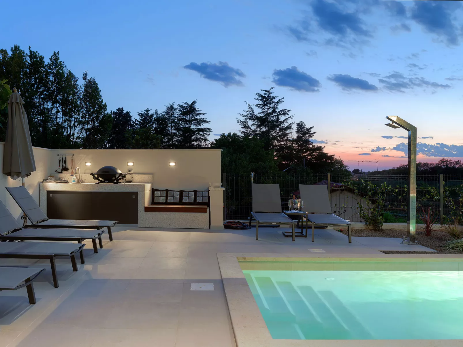 Villa Irena-Dehors