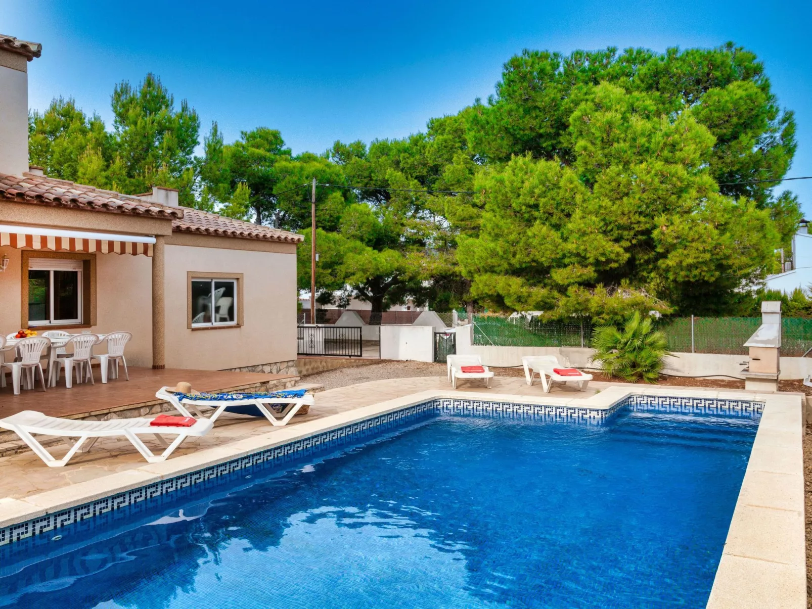 Villa Mimosa II-Outside