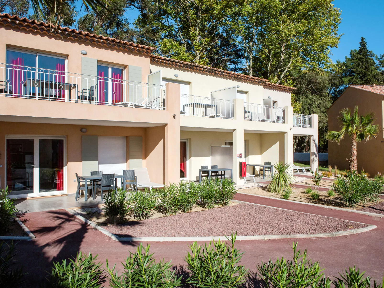 Les Perles de Saint Tropez-Dehors