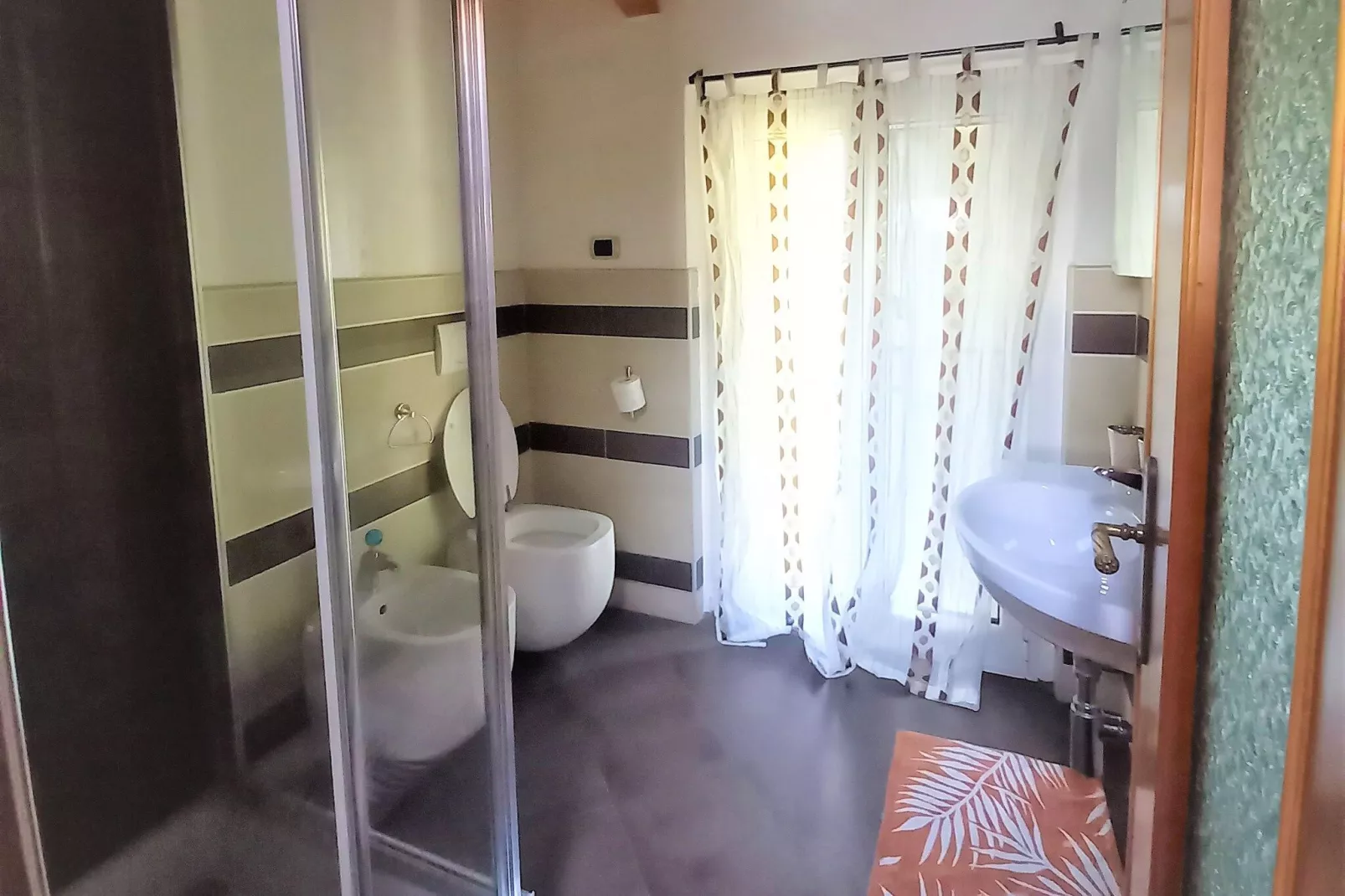 Bellavista-Bathroom