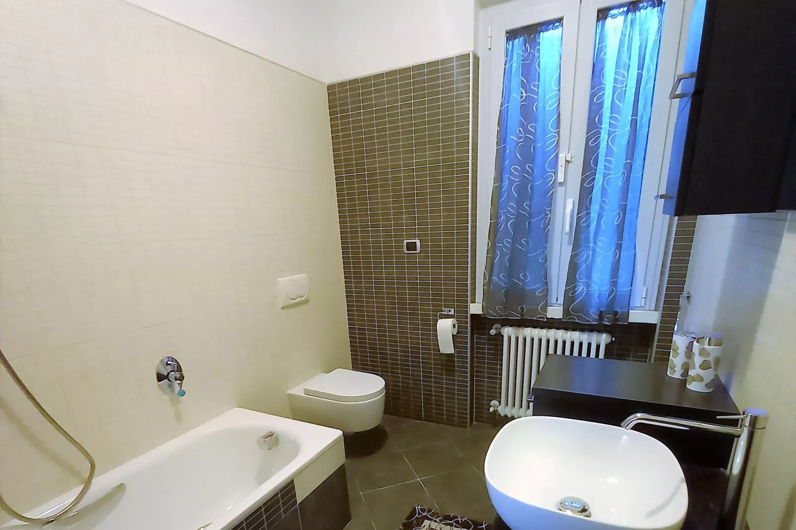 Bellavista-Bathroom