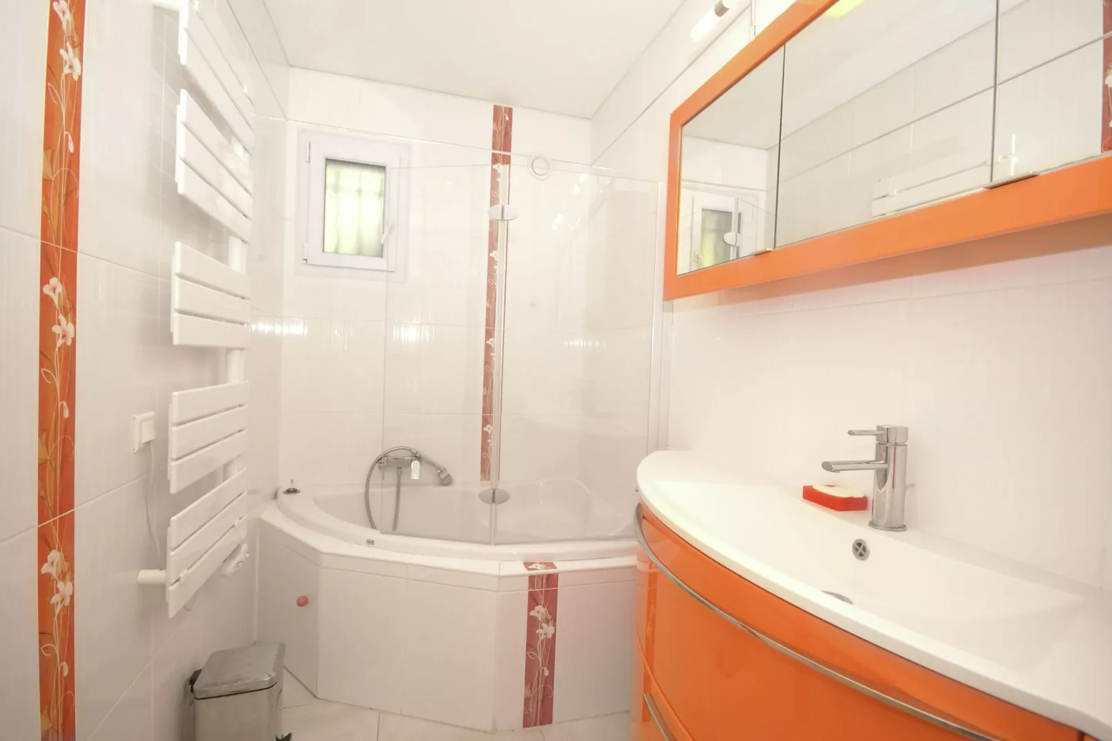 Villa Carqueiranne-Bathroom