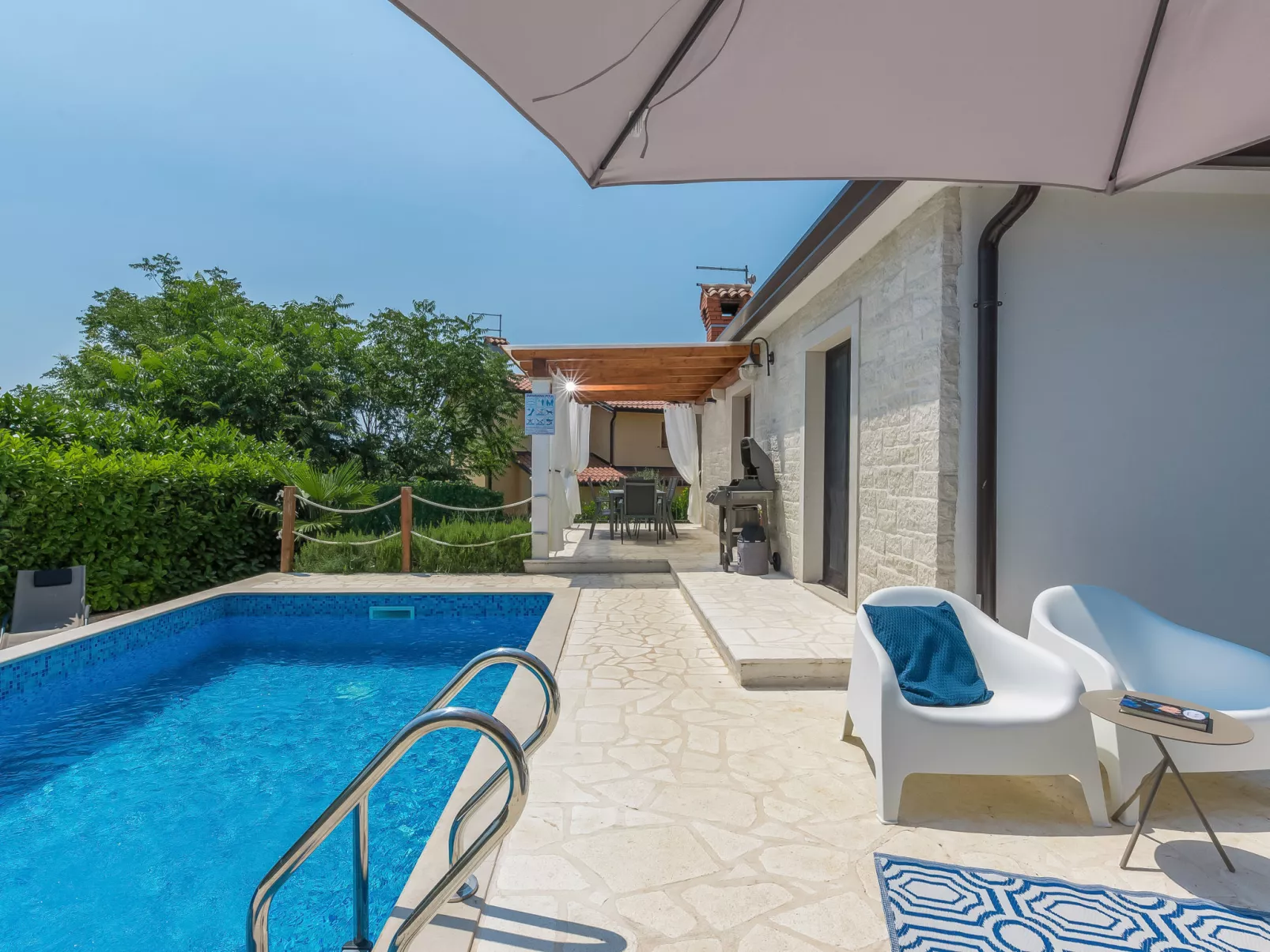 Villa Joy-Dedans