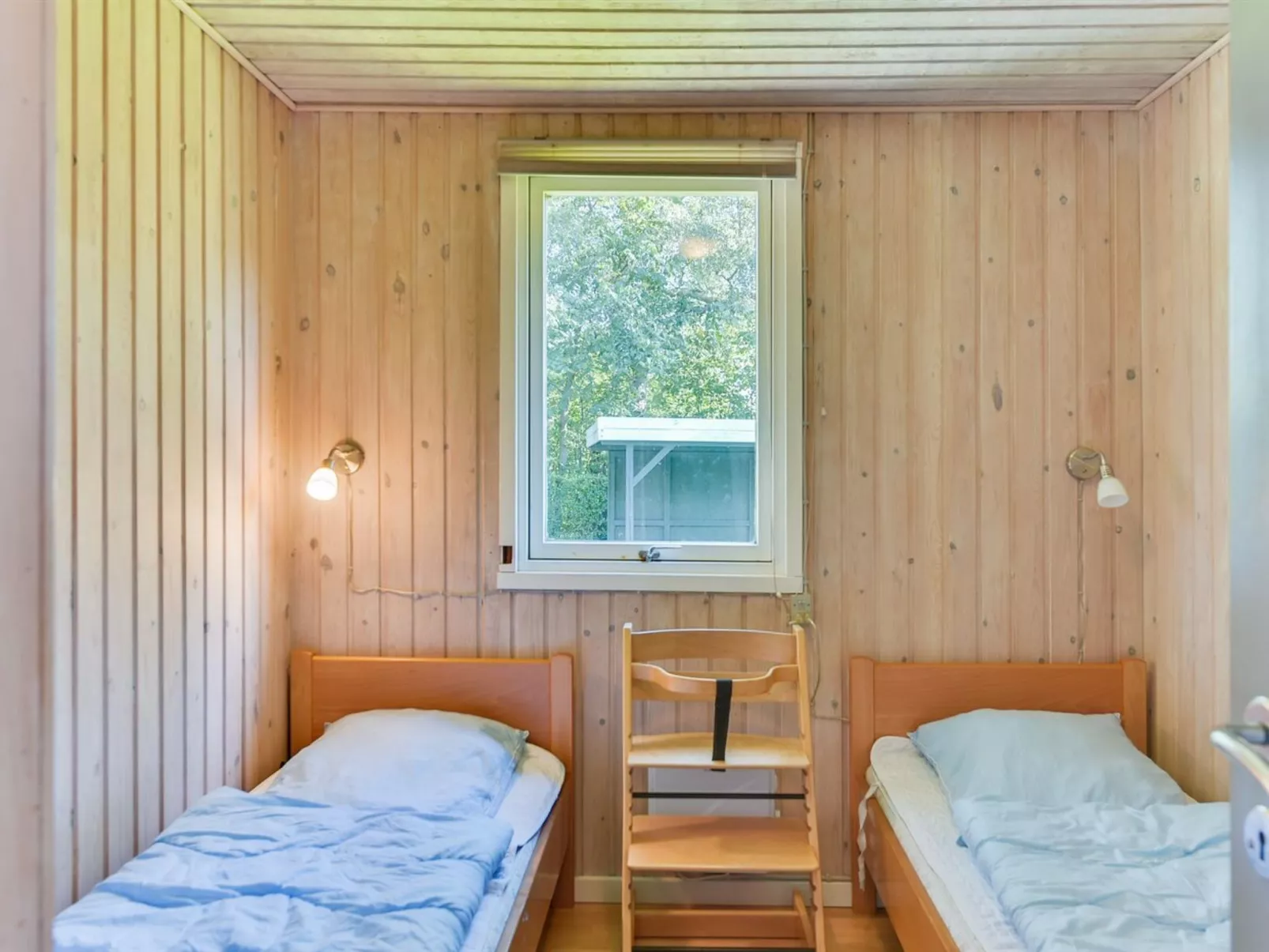 "Leandra" - 600m from the sea-Outside
