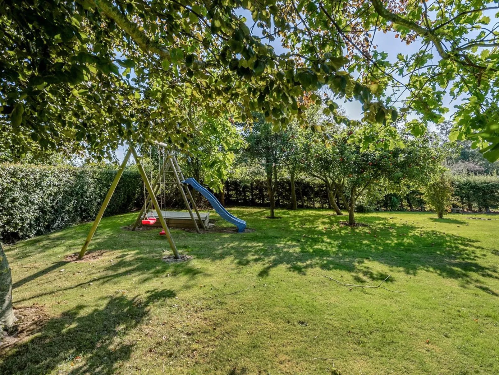"Leandra" - 600m from the sea-Outside