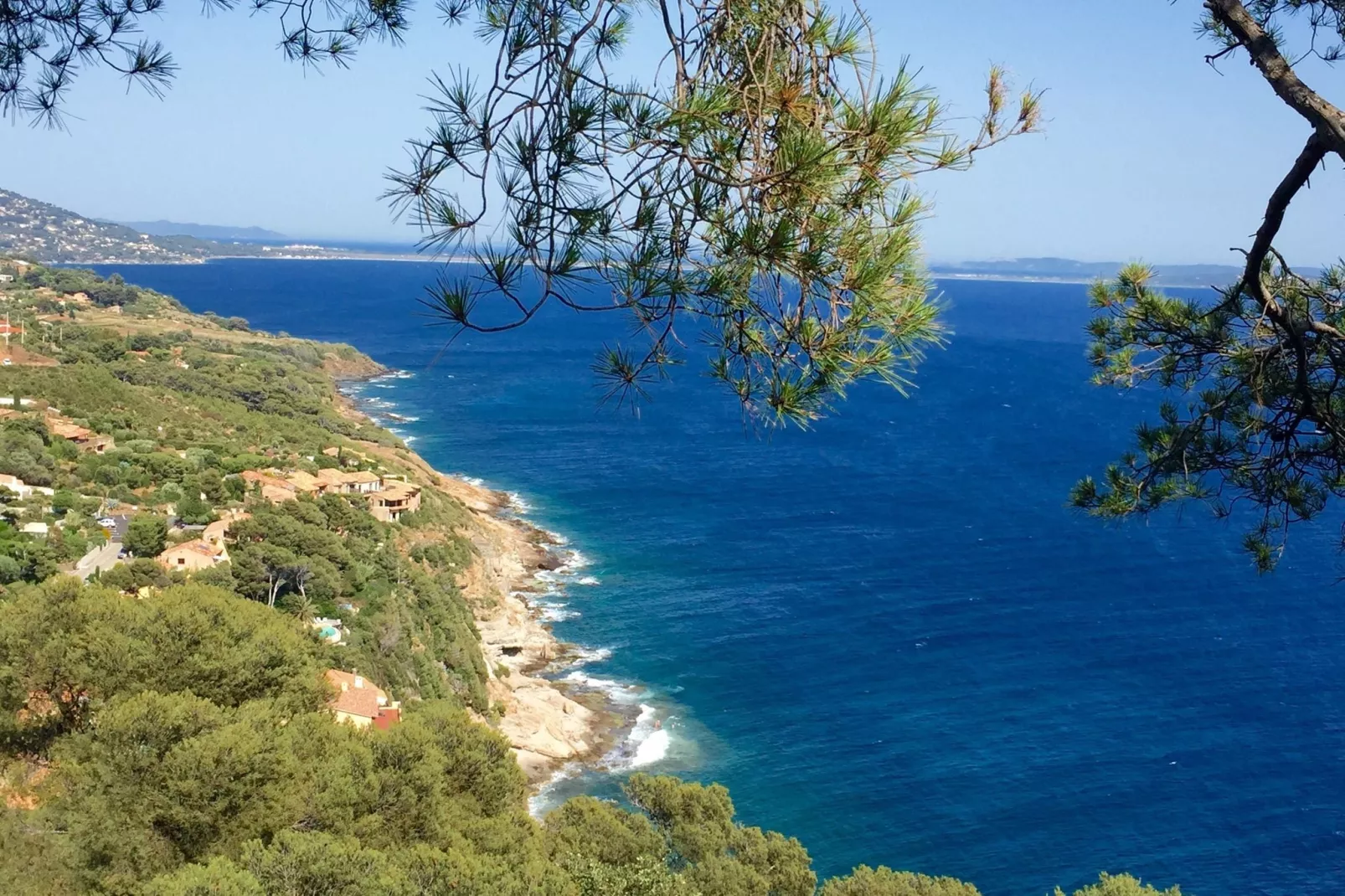 Villa Carqueiranne-Areas summer 1km
