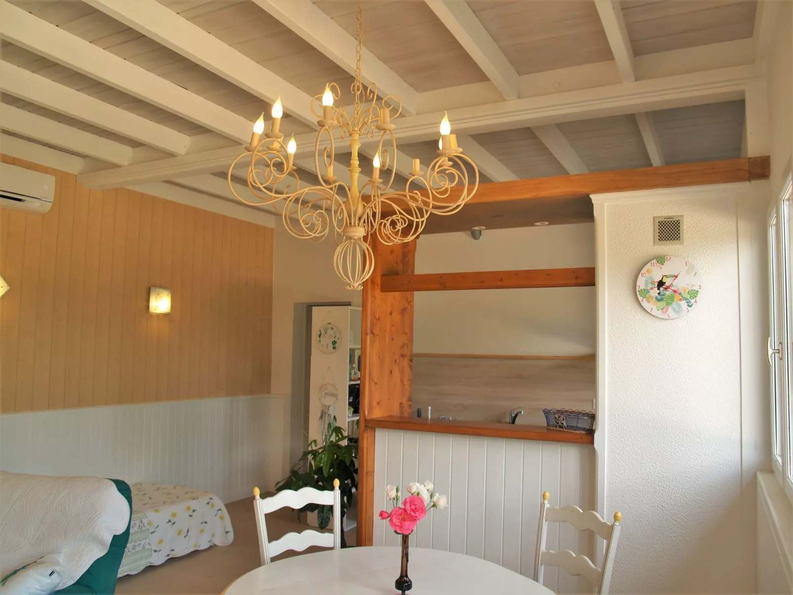 L'Orme-Inside