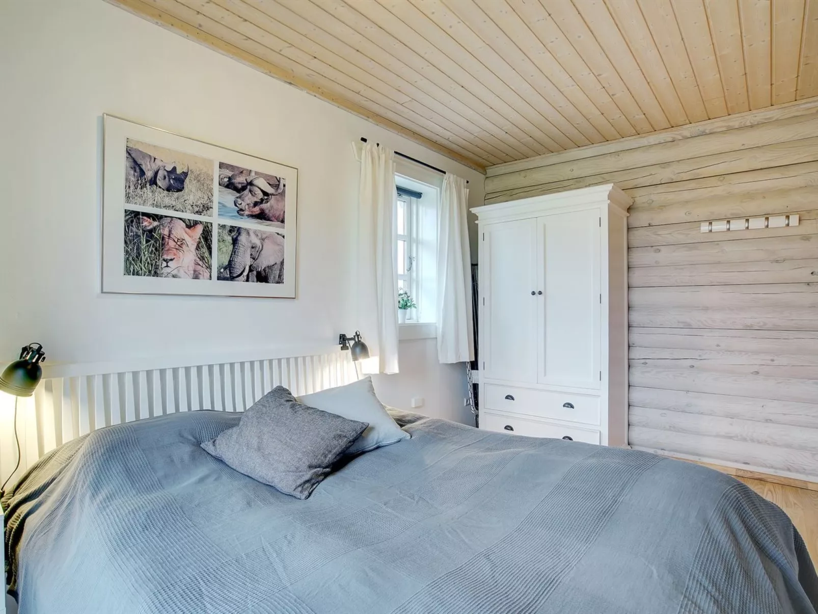 "Onerva" - 1.2km from the sea-Inside