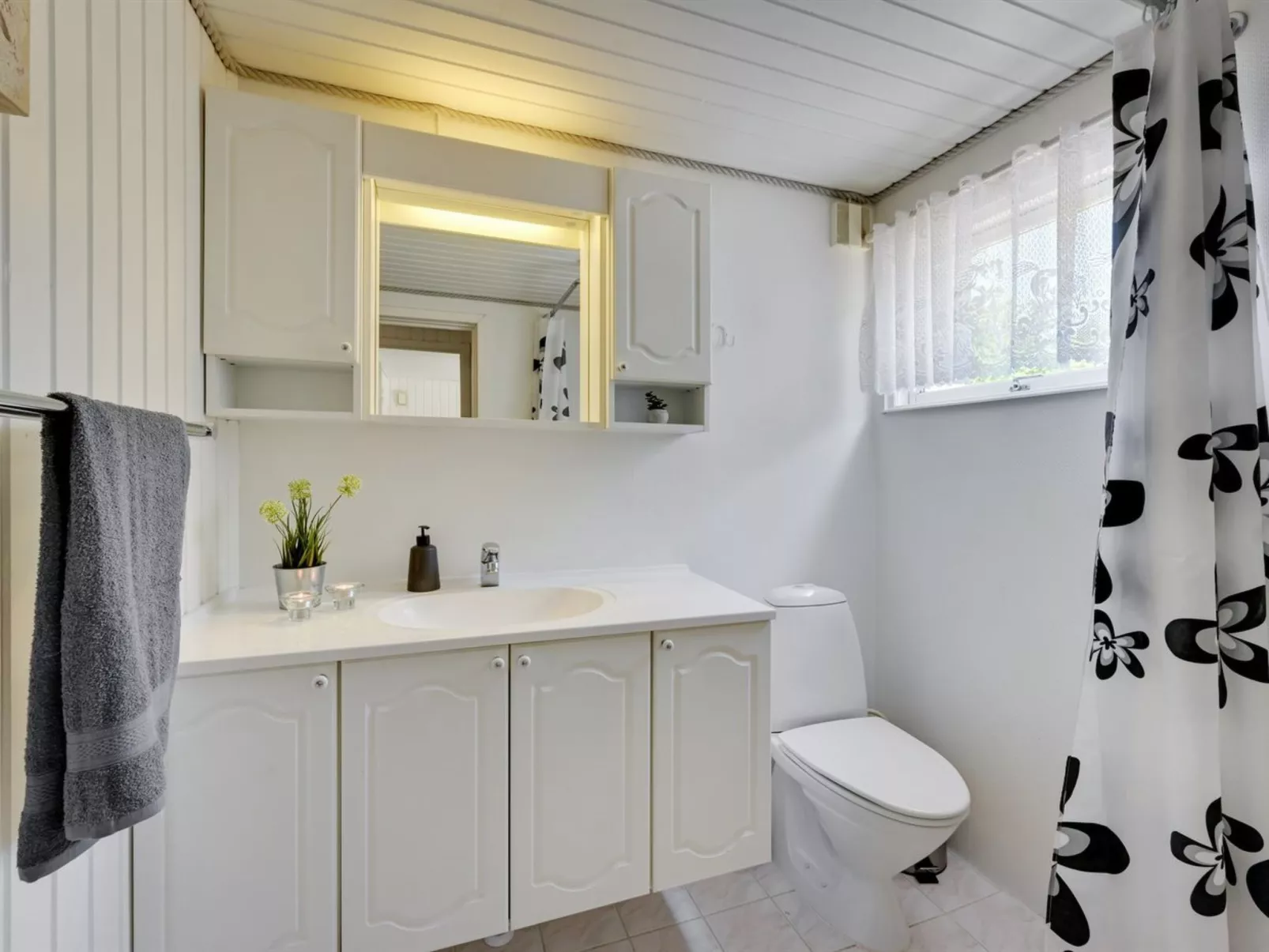 "Sanni" - 1.6km from the sea-Inside