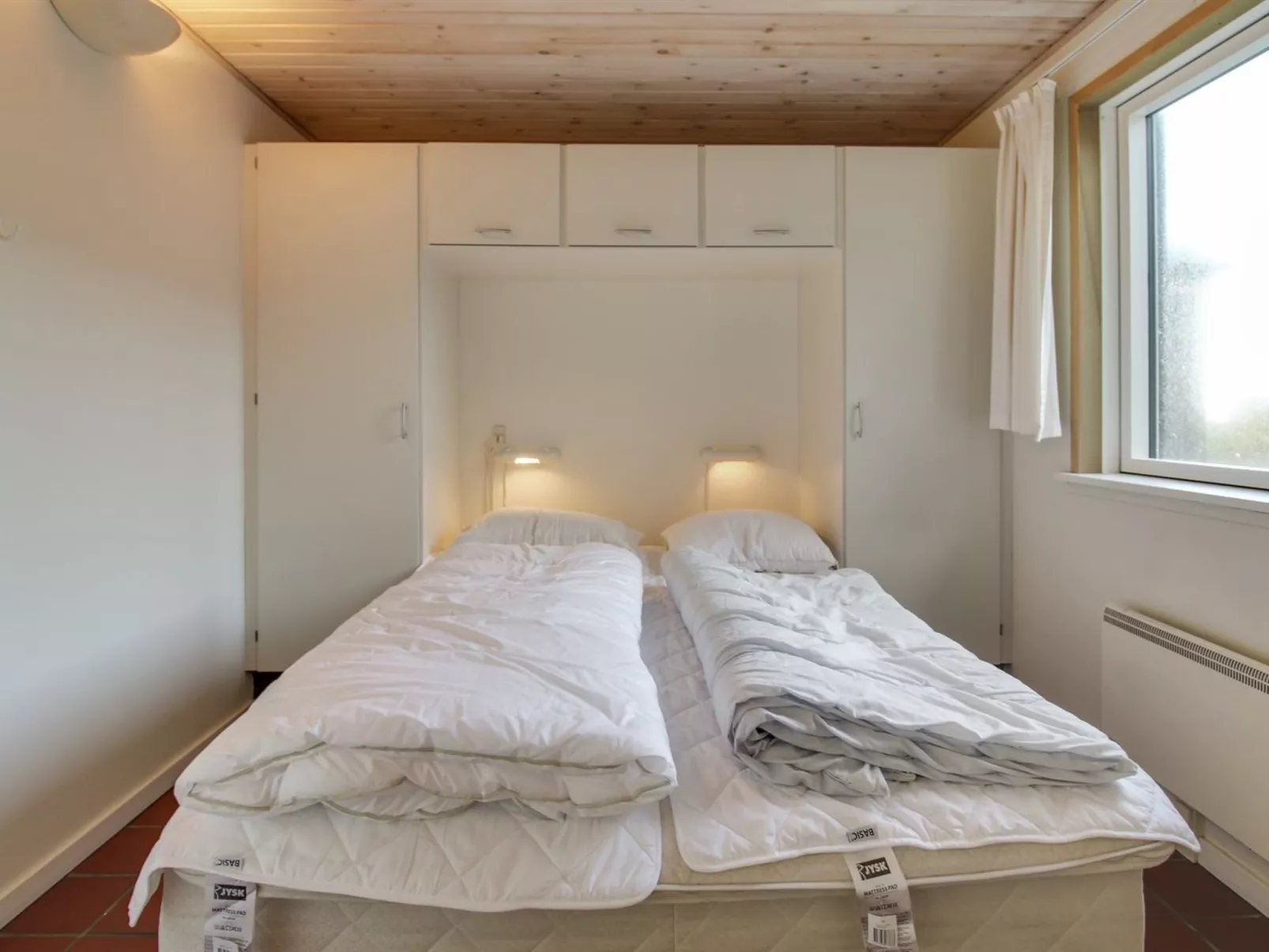"Ronia" - 100m from the sea-Inside