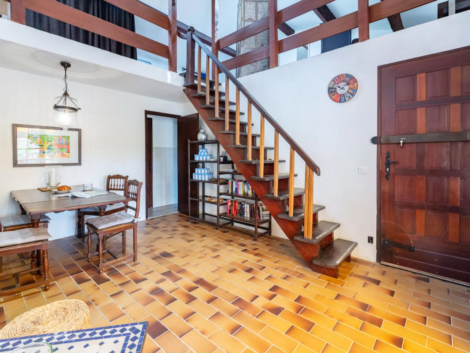 La Maison bleue-Inside