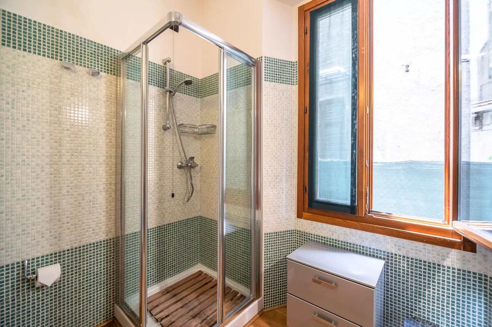 Casa Cristina Meina Centro 4-Bathroom