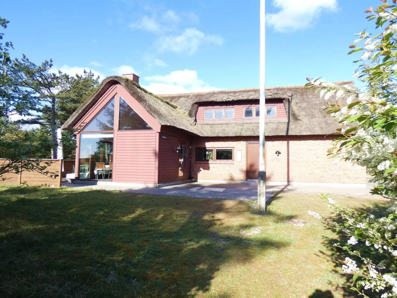 "Martje" - 900m from the sea-Outside