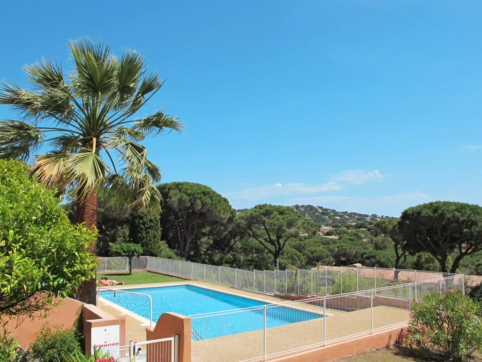 Domaine des Restanques-Outside