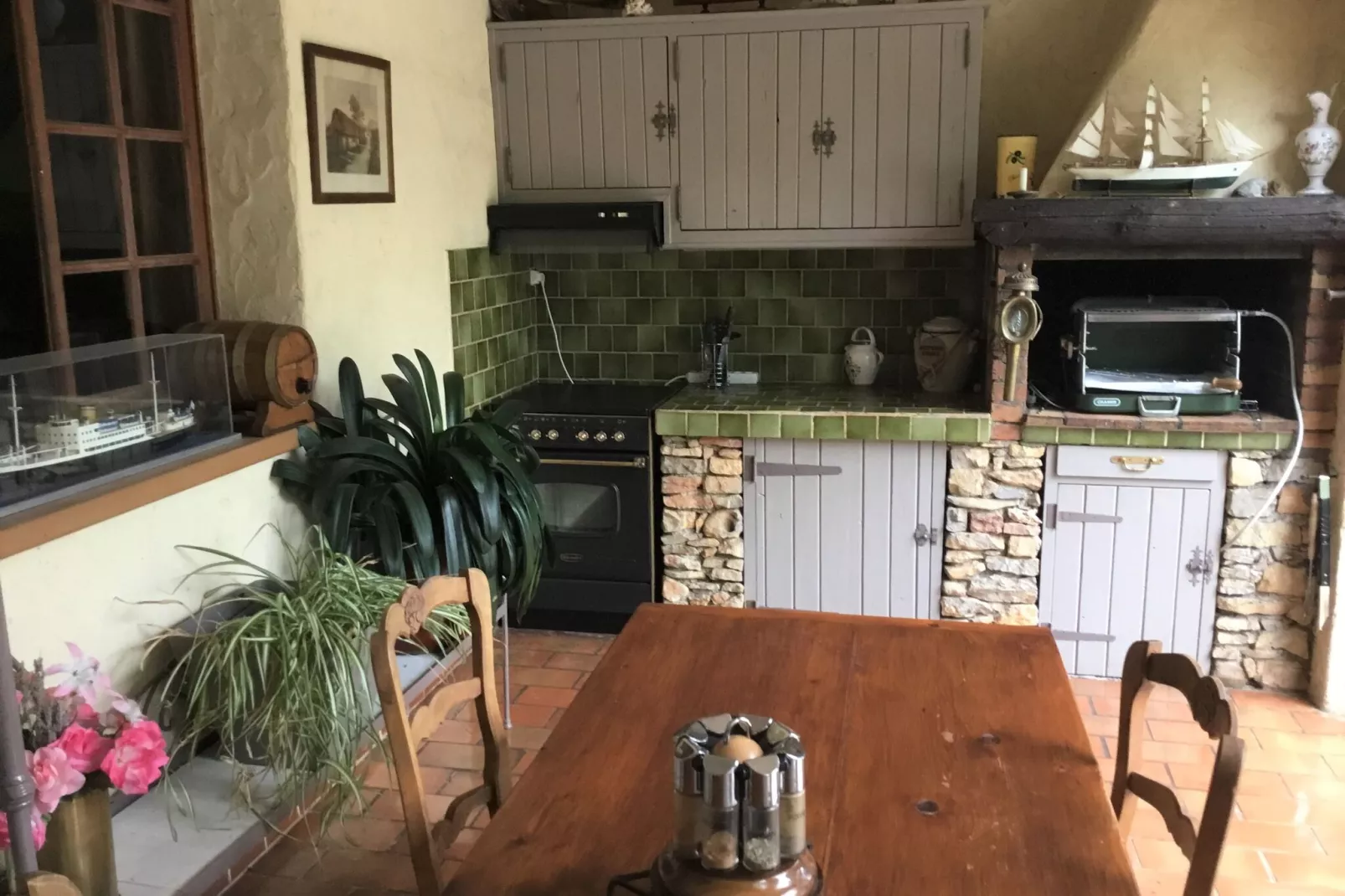 Maison de vacances Le Luc-Kitchen