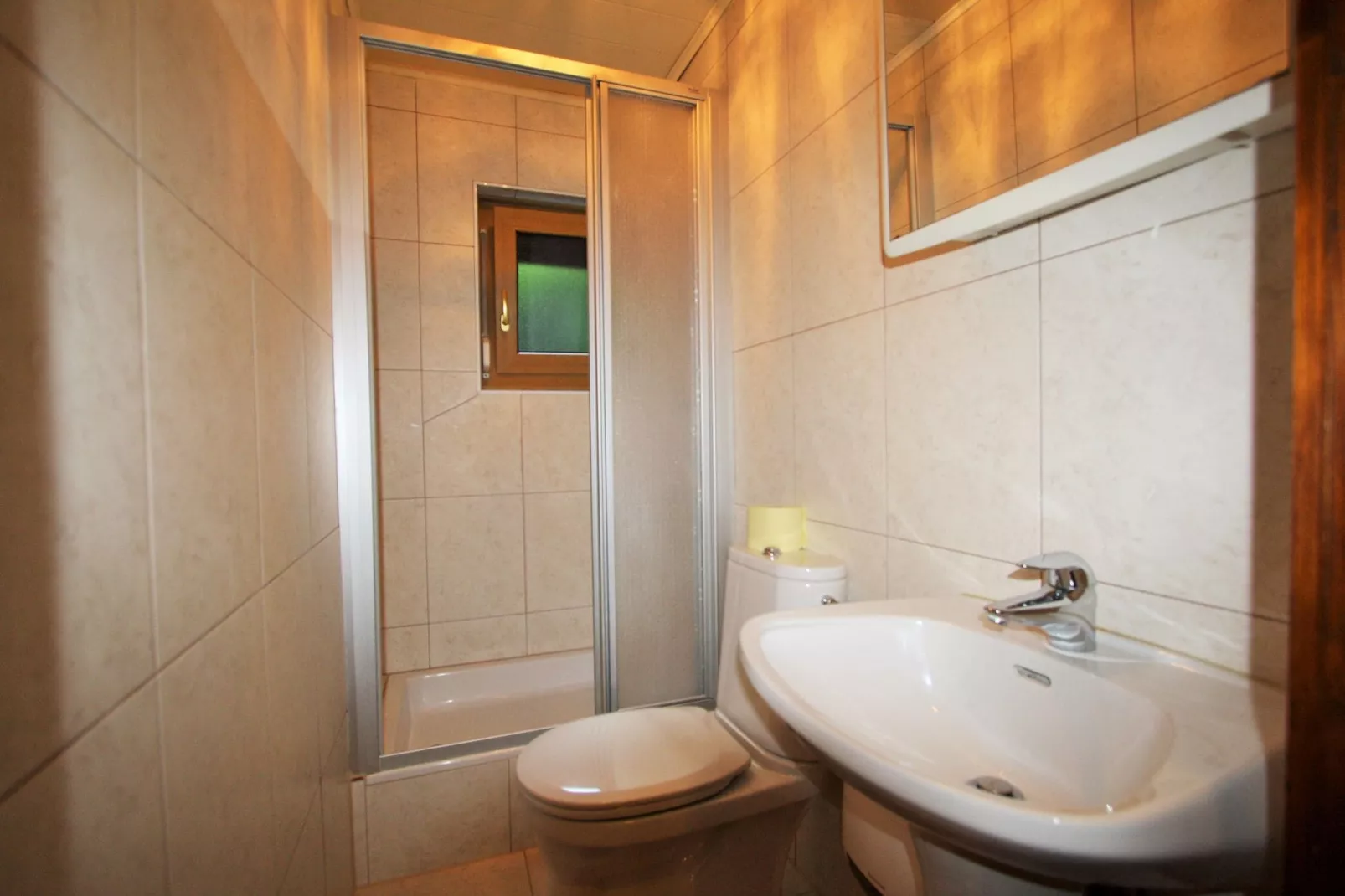 Chalet Truppe-Bathroom