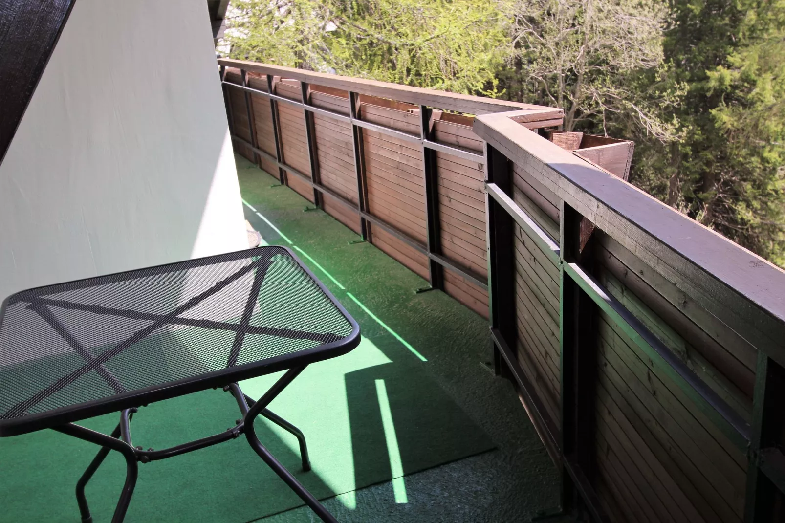 Chalet Truppe-Terrace balcony