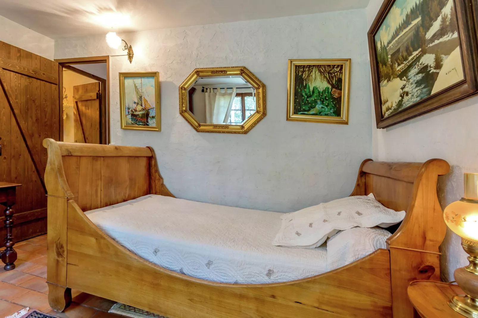 Maison de vacances Le Luc-Bedroom