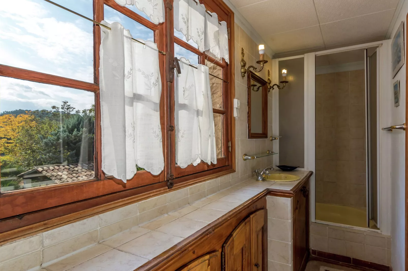 Maison de vacances Le Luc-Bathroom