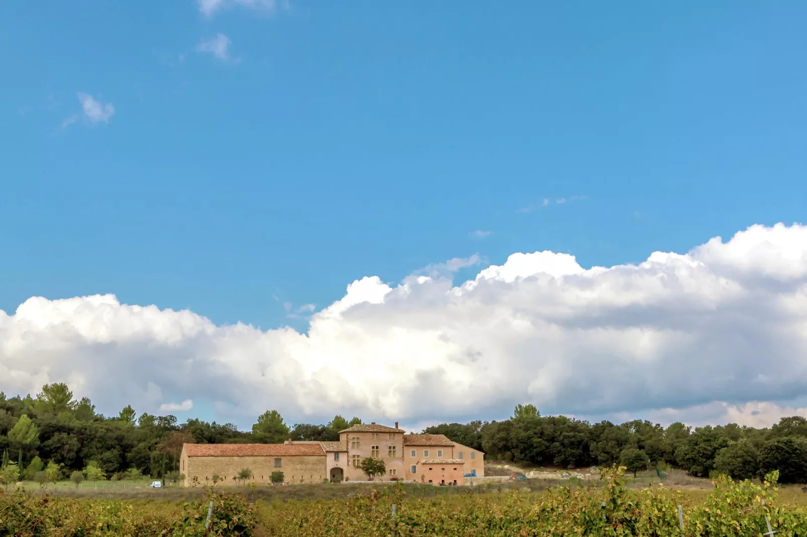 Maison de vacances Le Luc-Areas summer 5km